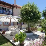 Lithos Apartments