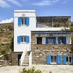 Dinora Villa