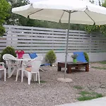Helen\'S Cottage