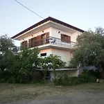 Villa Thomi
