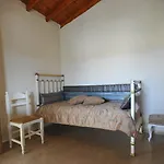 Charietta Studios & Apartments