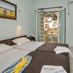 Studios Leandros