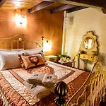 Camelia Suites