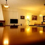 Glyfada Family Apartment