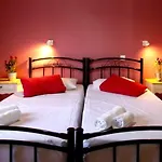 Maria Apartments