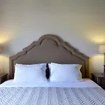 Silo Hotel Apartments