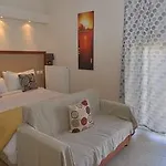Midia Suites