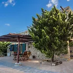 Villa Kimothoe With Private Pool, Only 20 Min To Elafonissi Beach