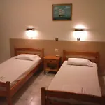 Nikolas Club