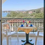Hotel Apartments Sikia