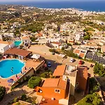 Amazones Driades Apartments