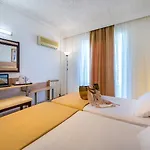 Niriides Beach Hotel