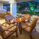 Zina Hotel Apartments
