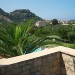 Luxury Villa Flora Kiparissia
