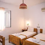 Primavera Paradise Apartments