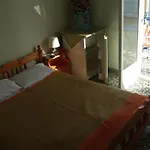 Tsakonia Hotel