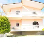 Santa Marina Apartments