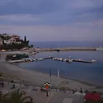 Astros Beach Boutique Hotel