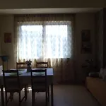 Chris Country House