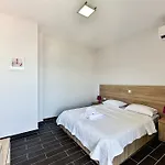 Pension Limani