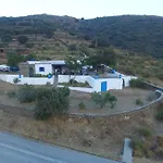 Traditional Farmhouse In Kea