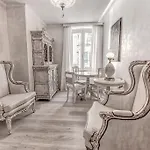 Belone Suite