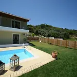 Aselinos Suites