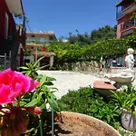 Elena Rista Studios