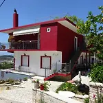 Elena Rista Studios