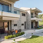 Paradise Maisonettes