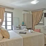 Nereus Luxurious Suites