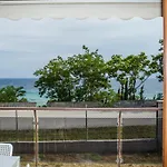 Sea View Appartment In Geoponika