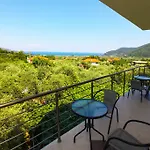 Asteras Kalives