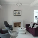 The White House Beach Villa