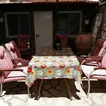 Kristallia Rooms