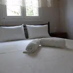 Faros Apartment