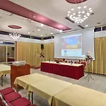 Angelika Pallas Hotel