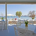 Sunday Hotel