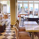 Filion Eco Hotel & Suites