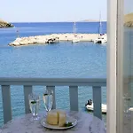 Paradissos Hotel