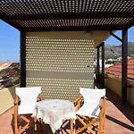 Anna\'S Sea View Studio