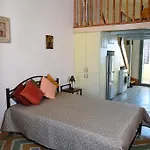 Anna\'S Sea View Studio