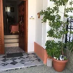 Anna\'S House