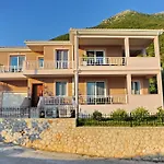 Lefkada Getaway Apartments