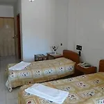 Oscar Hotel