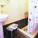 Arisvi Hotel