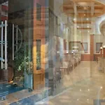 Elpida City Hotel