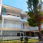 VI Home