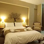 Kleopatra Traditional Hotel Apartments