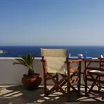 Donoussa Rooms